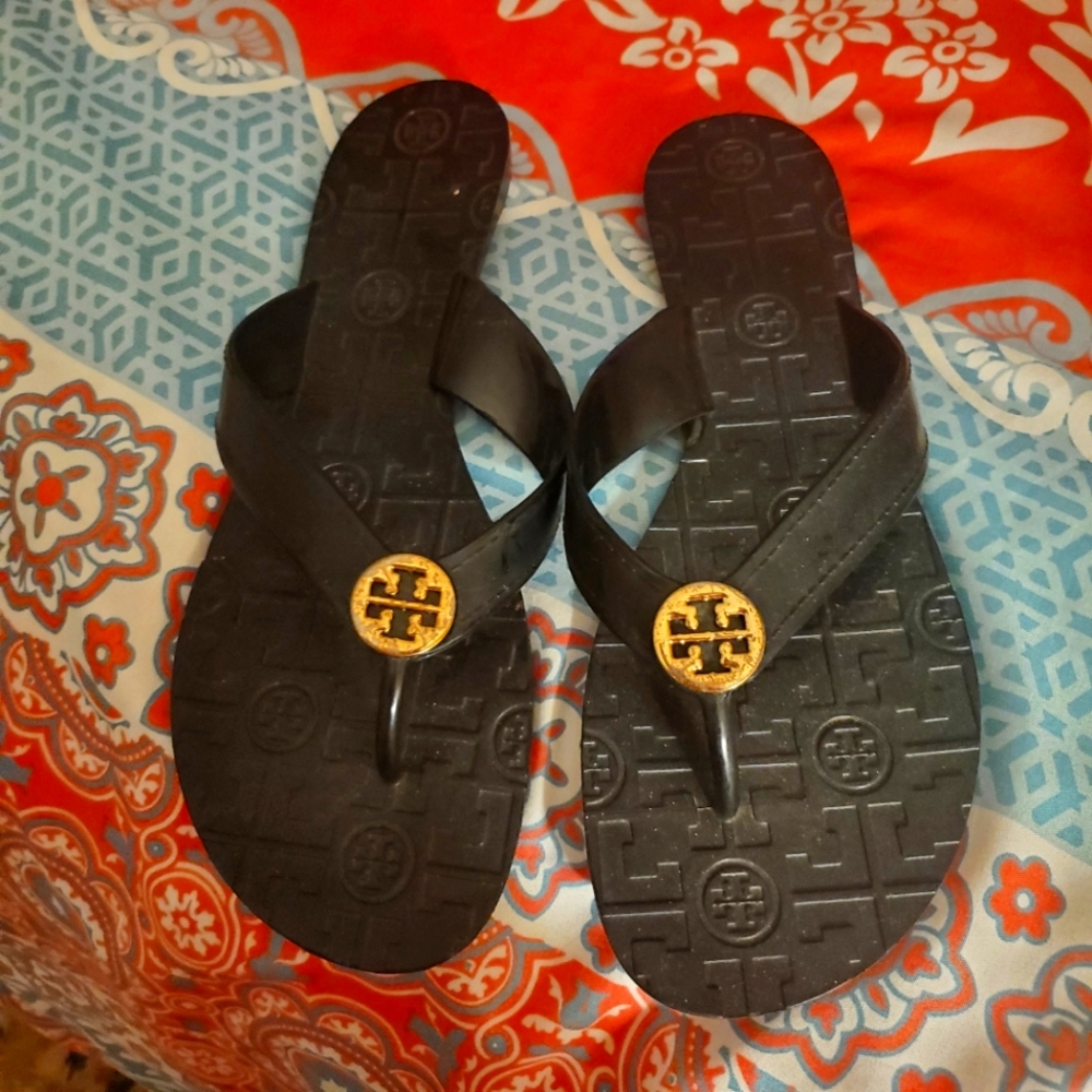 Ladies sandals Tori Burch size 8- Black